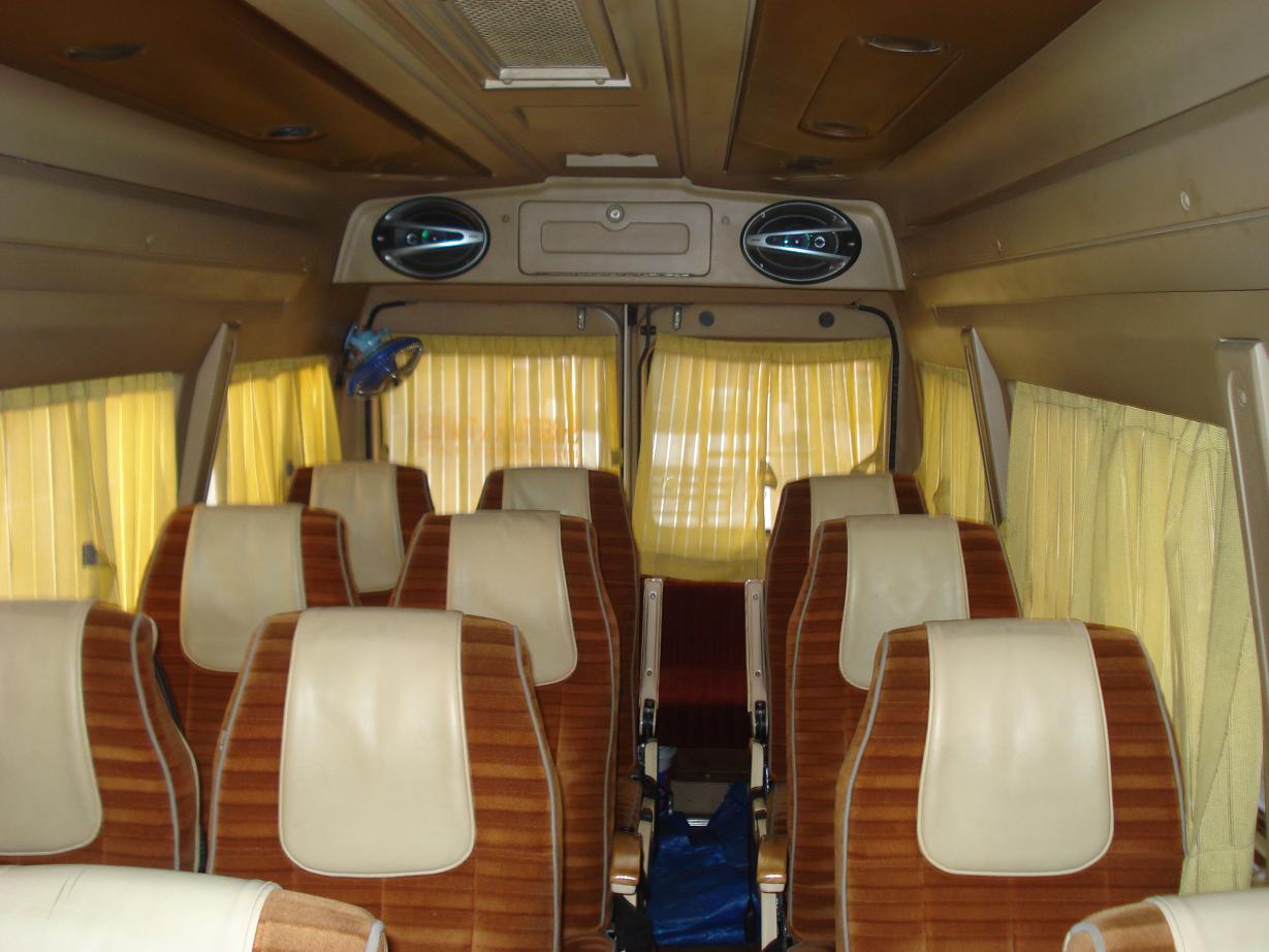 Tempo Traveller hire bangalore